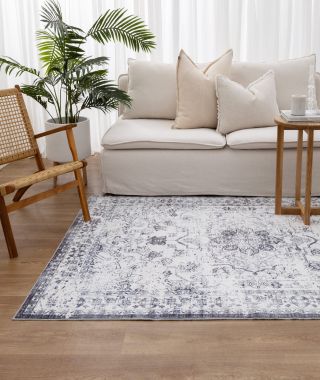 Sunday Distressed Medallion Blue Machine Washable Rug
